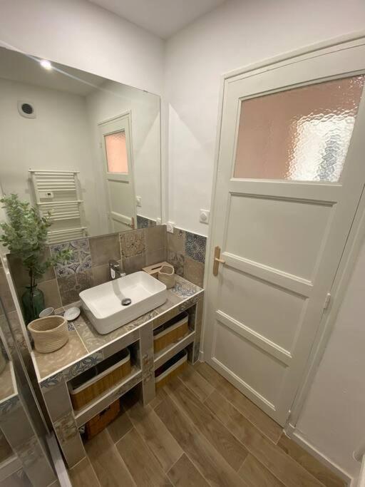 ツーロンBeau T3 Proche Base Navale Et Ecoles Superieuresアパートメント エクステリア 写真